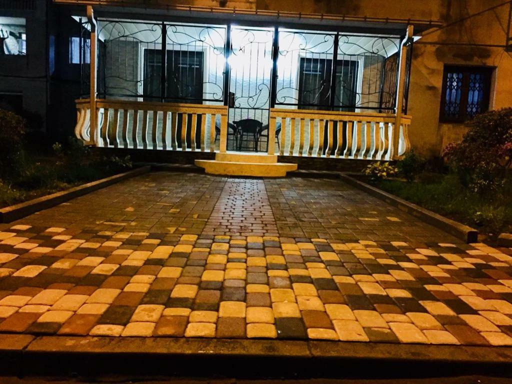 Apartment Near The Sea 1 科布列季 外观 照片