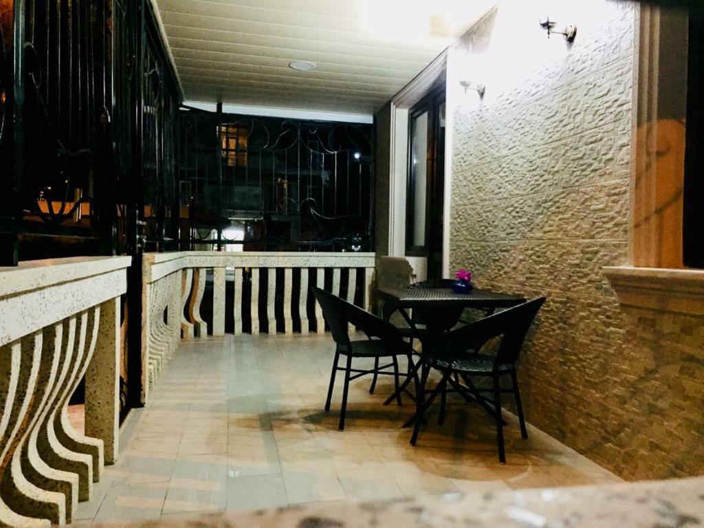 Apartment Near The Sea 1 科布列季 外观 照片