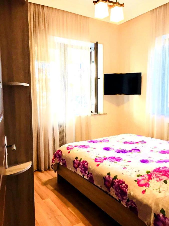 Apartment Near The Sea 1 科布列季 外观 照片